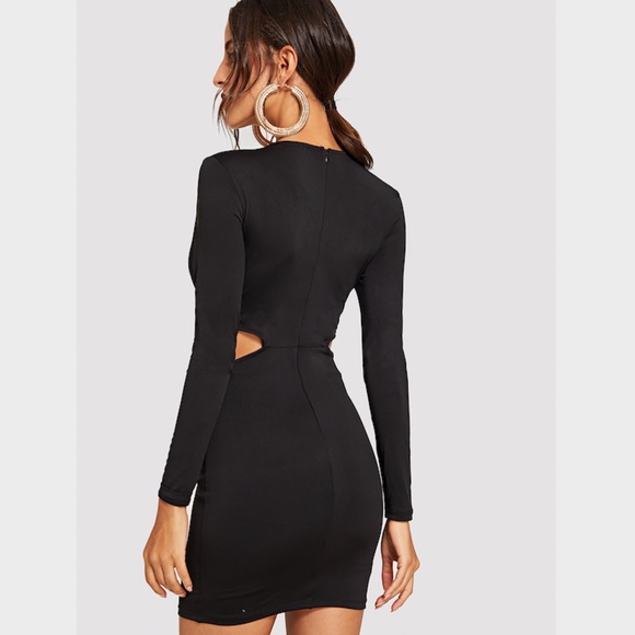 Twist Front V-Neck Bodycon Mini Dress Long Sleeve - Picture 4 of 7
